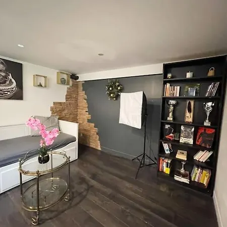 Zen A Paris Apartmán